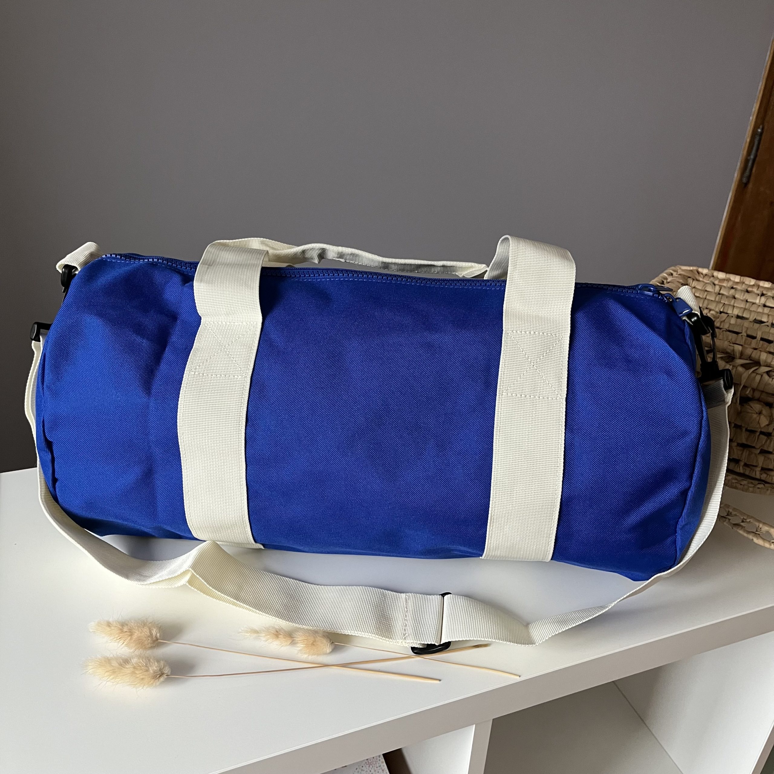 Bleu roi polyester 20L --- 35€