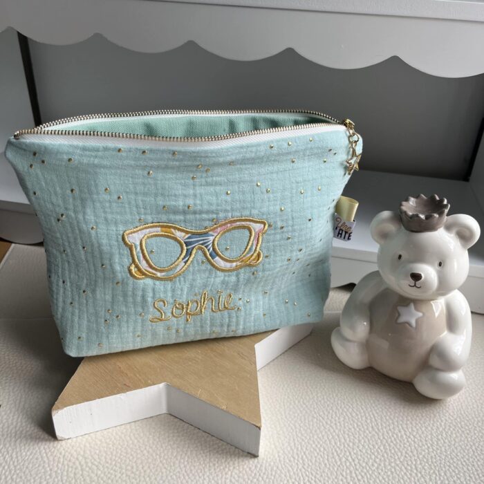 Trousse classique 27€